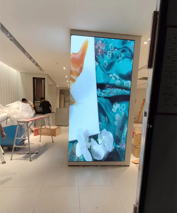 琼结商场门店转角LED显示屏